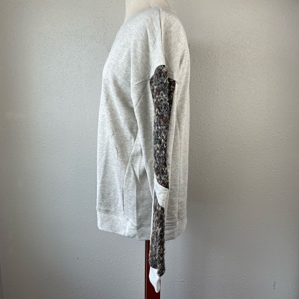 NWT Hem & Thread Sweatshirt Size L - Picture 3 of 8